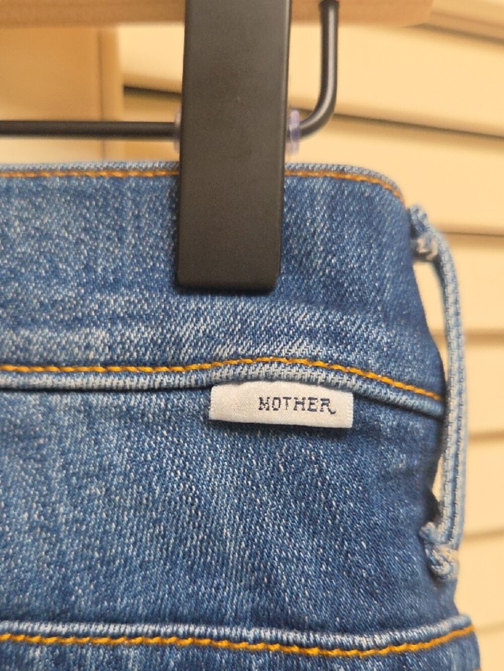 Women's Cropped Ankle Jeans - Classic Blue Wash - Picture 4 of 7